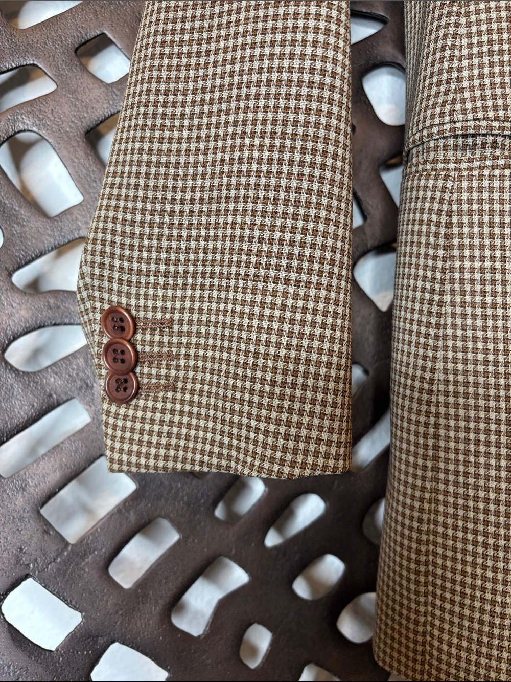 🤎Vintage MANI Armani Brown Houndstooth Blazer 38 Short Italian Wool  Saks 5th🤎 - Picture 4 of 16